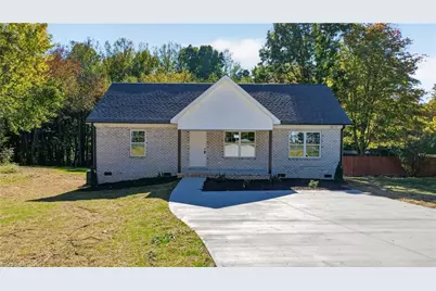 7424 Corvette Lane, Walkertown, NC 27051 - Photo 1