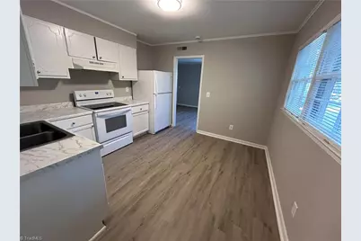 1702 Gavin Drive, High Point, NC 27260 - Photo 6