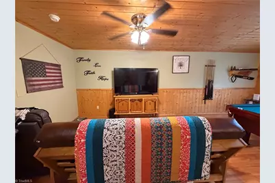 183 E Weaver Ford Road, Grassy Creek, NC 28631 - Photo 28