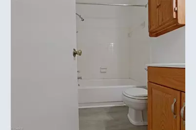 5725 Bramblegate Road #A, Greensboro, NC 27409 - Photo 10