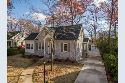 309 Chapman St Greensboro Nc 27403 Mls 005065 Coldwell Banker