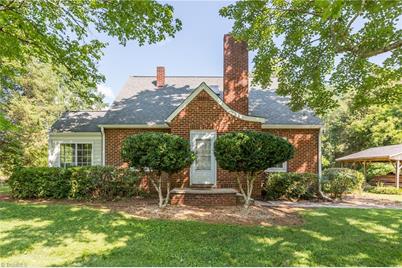 4749 Seward Road - Photo 1