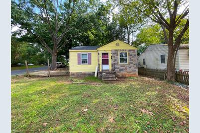 2701 Patria Street - Photo 1