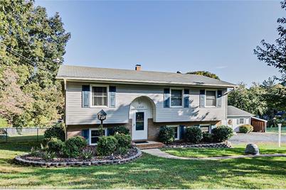 1555 Cliffwood Drive - Photo 1