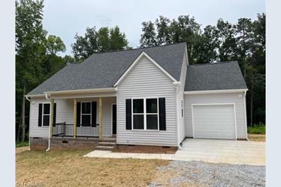 2521 Henley Lane, Walkertown, NC 27051 - Photo 1