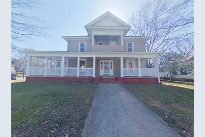 303 W 6th Avenue #C, Lexington, NC 27292 - Photo 1