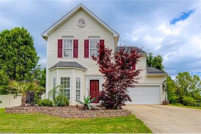 105 Creekview Drive, Kernersville, NC 27284 - Photo 1