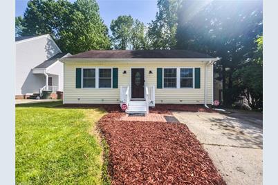 7 Gatehouse Lane, Greensboro, NC 27407 - Photo 1