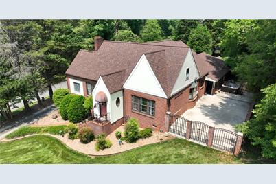 414 Finley Avenue, North Wilkesboro, NC 28659 - Photo 1