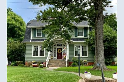 622 W Main Street, Elkin, NC 28621 - Photo 1