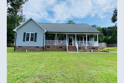 514 Old Castle Drive, Randleman, NC 27317 - Photo 1