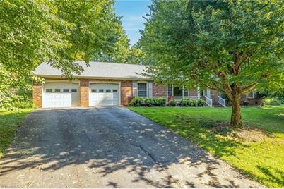 100 Cedar Street, North Wilkesboro, NC 28659 - Photo 1