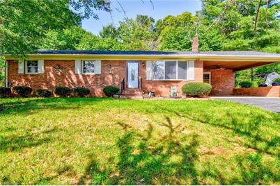 470 Clover Leaf Circle, North Wilkesboro, NC 28659 - Photo 1