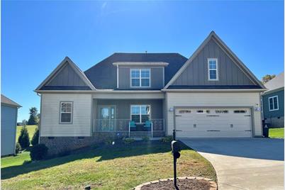4640 Fairway Run Drive, Pfafftown, NC 27040 - Photo 1