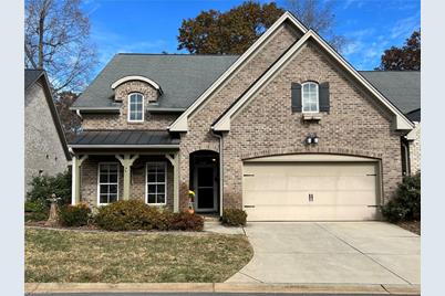 127 N Lake Louise Drive, Mocksville, NC 27028 - Photo 1