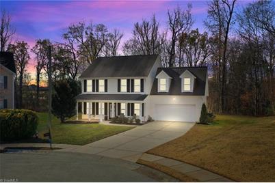 816 Hawthorn Ridge Drive, Whitsett, NC 27377 - Photo 1