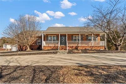 340 Friendship Ledford Road, Thomasville, NC 27360 - Photo 1