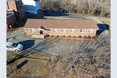 407 Main Street, Danbury, NC 27016 - Photo 1