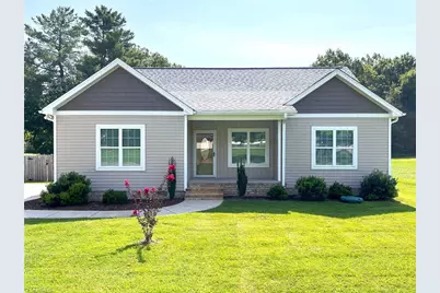 105 N 12th Avenue, Mayodan, NC 27027 - Photo 1