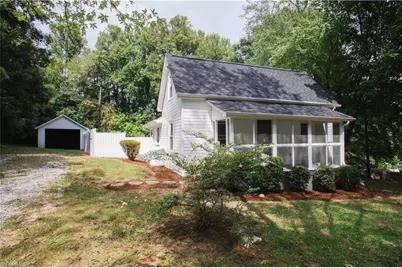 715 Edgewood Road, Wilkesboro, NC 28697 - Photo 1