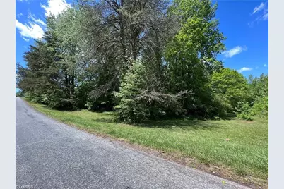 000 Spartan Drive, Lexington, NC 27292 - Photo 1