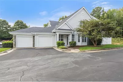 662 Boone Station Drive #4, Burlington, NC 27215 - Photo 1