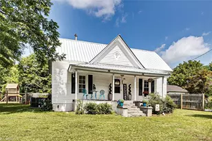 1328 W Ridge St, Ramseur, NC 27316 - Photo 1