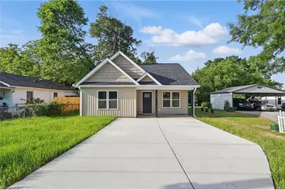 1412 R C Baldwin Avenue, High Point, NC 27260 - Photo 1
