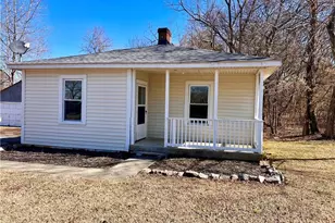 7006 Old Nc Hwy 86, Providence, NC 27315 - Photo 1