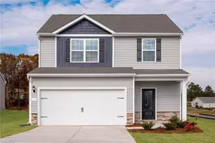 101 Courtland Dr, King, NC 27021 - Photo 1