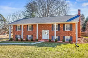 124 Kingston Ave, Kernersville, NC 27284 - Photo 1