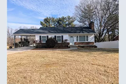 220 W King Street, King, NC 27021 - Photo 1