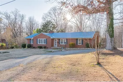 318 S Lineberry Street, Troy, NC 27371 - Photo 1