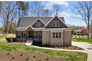 5321 Mckinney Ct, Walkertown, NC 27051 - Photo 1