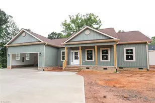 139 Legacy Ln, Eden, NC 27288 - Photo 1