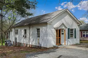 1411 Ridge Ave, Eden, NC 27288 - Photo 1