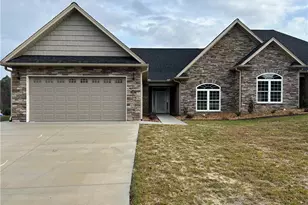 123 Greystone Ln, Mount Airy, NC 27030 - Photo 1