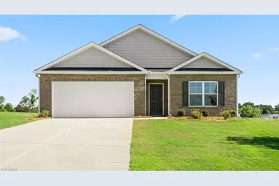 142 Preston Oaks Drive, King, NC 27021 - Photo 1