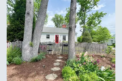 800 Guilford Avenue, Greensboro, NC 27401 - Photo 1