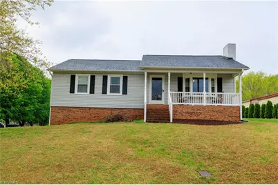 6102 Hunters Ridge Drive, Lexington, NC 27295 - Photo 1