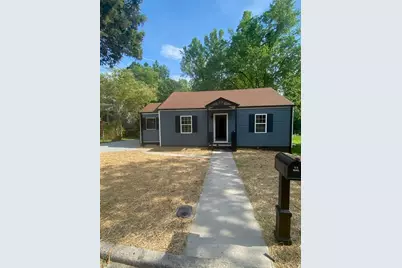820 Broad Avenue, Greensboro, NC 27406 - Photo 1