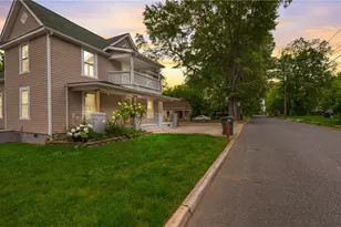 223 Hall Ave, Burlington, NC 27217 - Photo 1