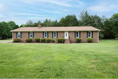 201 E Laramie Drive, Mebane, NC 27302 - Photo 1