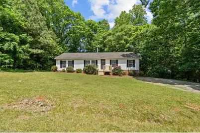 1004 Candlewood Circle, Siler City, NC 27344 - Photo 1