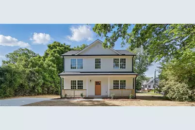 323 Lindsey Street, Reidsville, NC 27320 - Photo 1