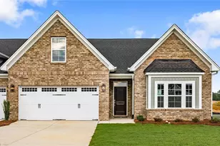 324 Yarrow Dr, Lexington, NC 27295 - Photo 1