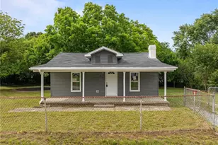 712 Nance Ave, High Point, NC 27263 - Photo 1