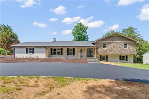 135 Boxwood Cir, Advance, NC 27006 - Photo 1