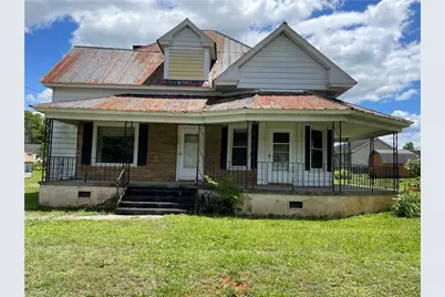 705 Washington Street, Graham, NC 27253 - Photo 1