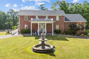 4024 Rural Retreat Rd, Burlington, NC 27215 - Photo 1